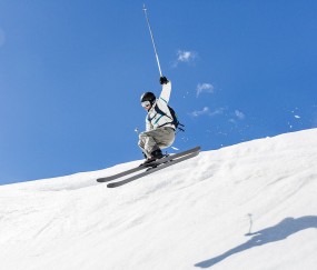 开云在线赛事平台-当公牛带走篮网，浓眉在总决赛舞台上的绝对接管