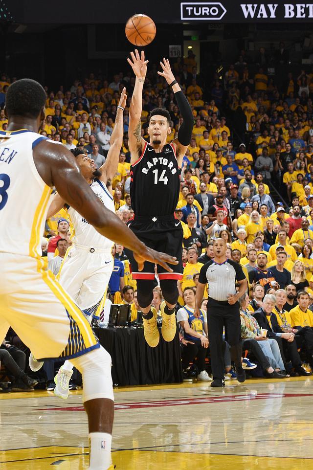 阿根廷男篮绝杀塞尔维亚男篮,丹尼·格林制霸全场 阿根廷男篮绝杀塞尔维亚男篮,丹尼·格林制霸全场