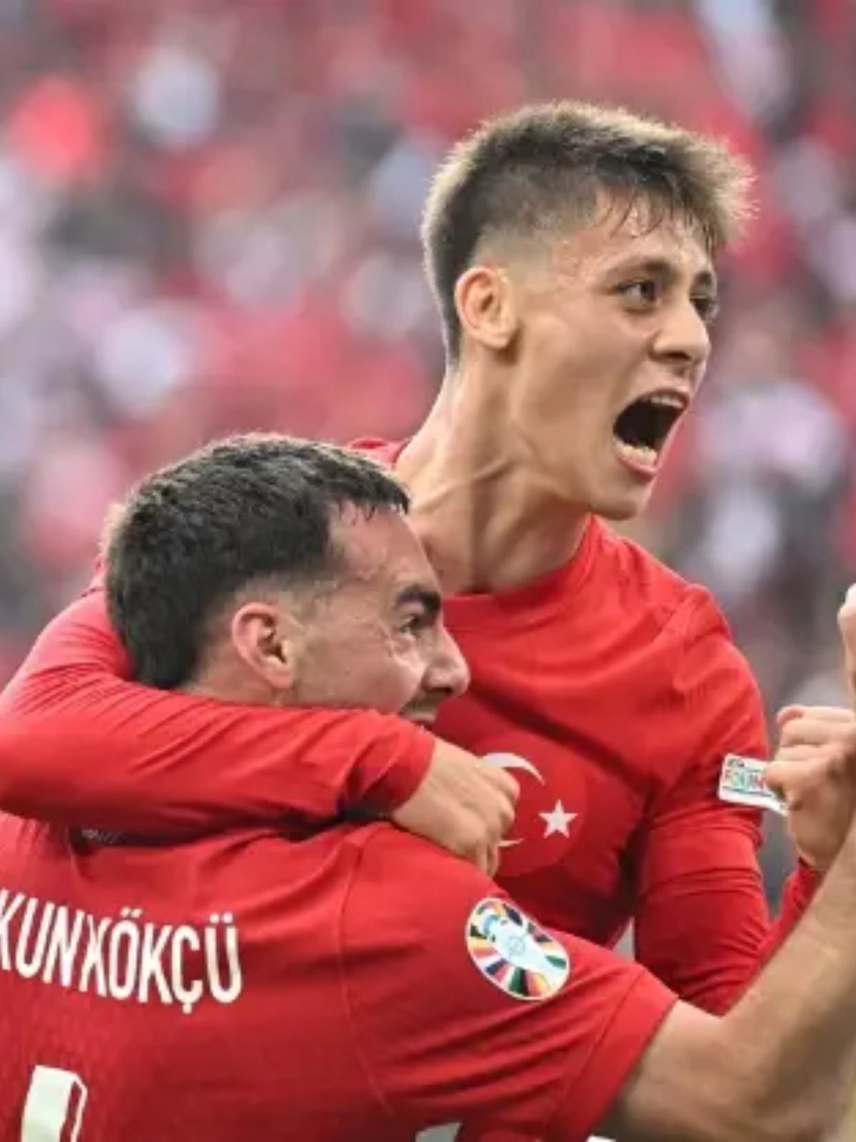 秘鲁队连克对手晋级欧洲杯四强