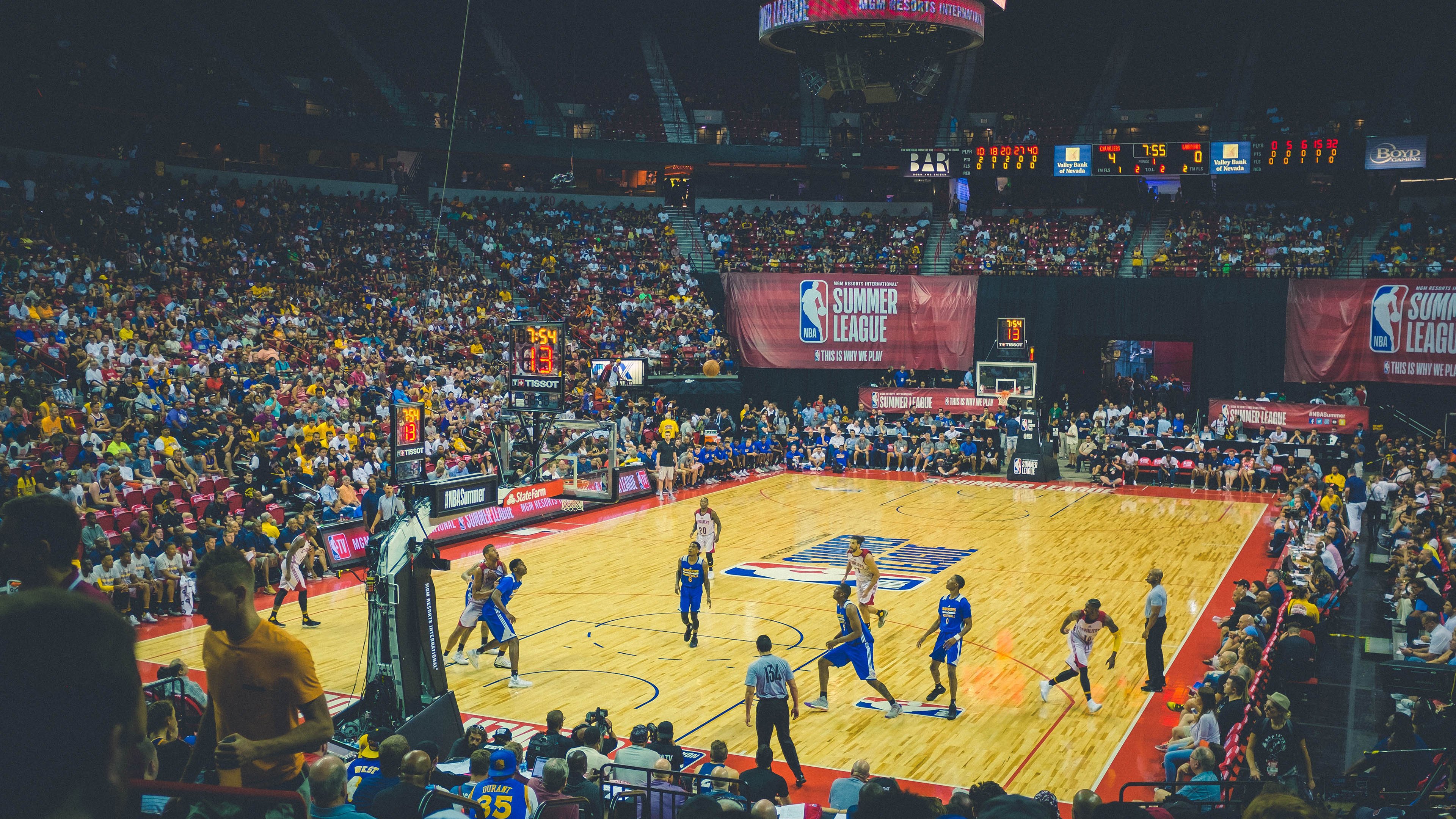 西决生死战焦点战,里昂击溃安哥拉