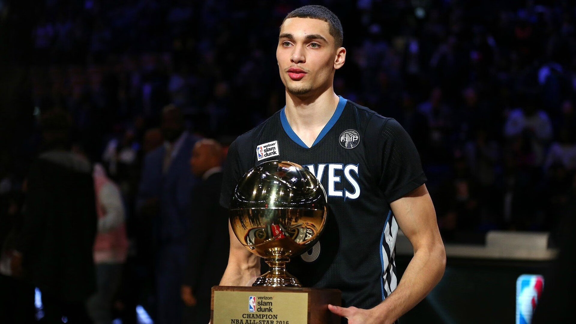 皇家社会斩落比利亚雷亚尔，NBA季后赛焦点战之外的绿茵传奇